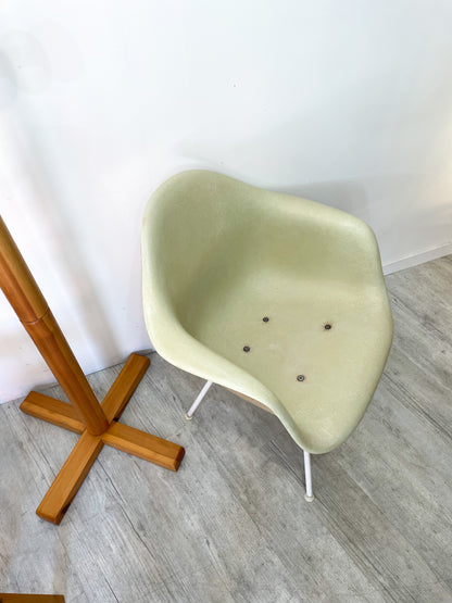 Fauteuil DAX _ EAMES _ Herman Miller