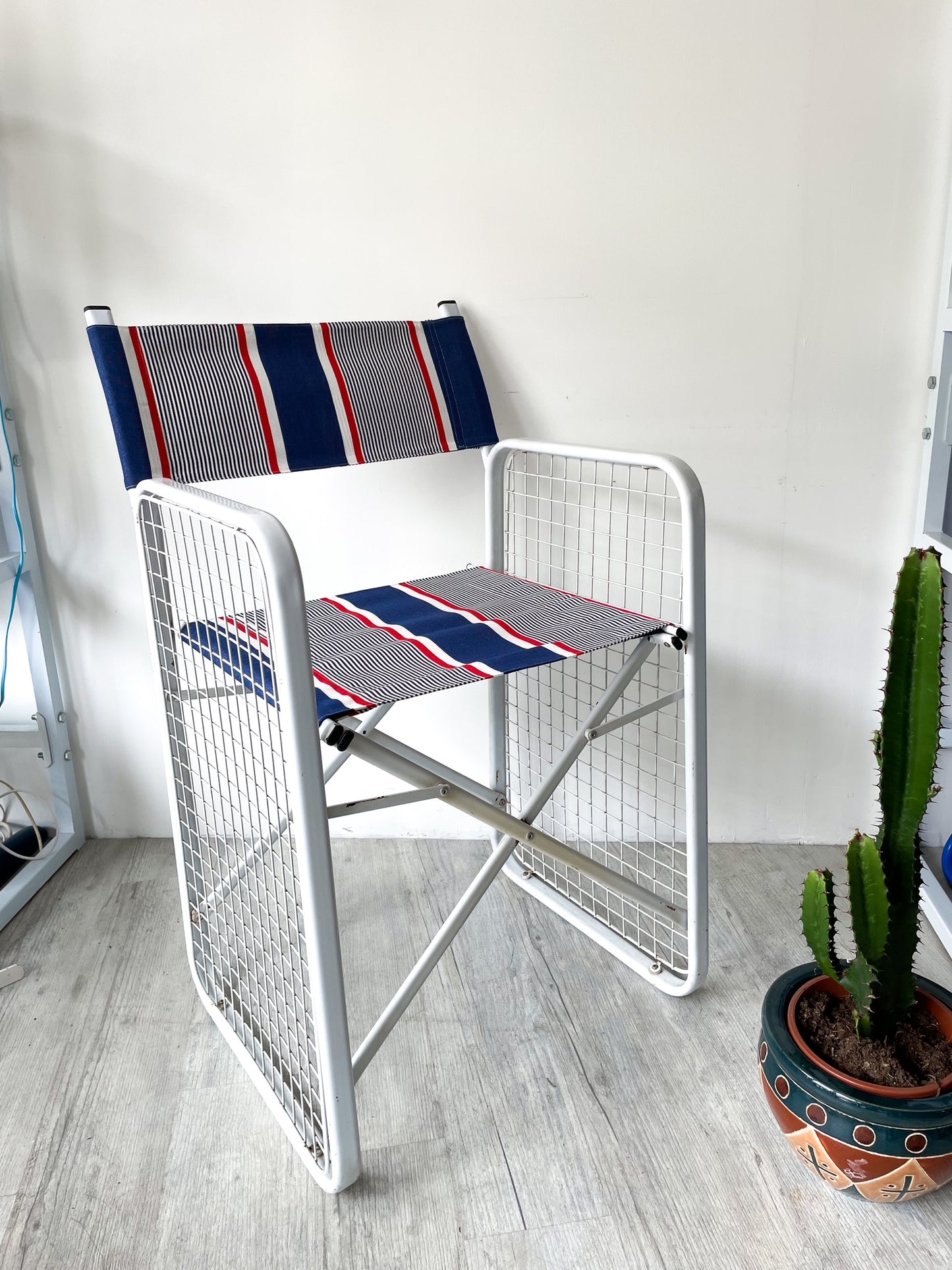 Chaises métal et tissu des années 80'